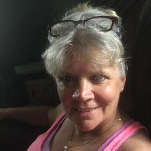 Meet your Posher, Lorie